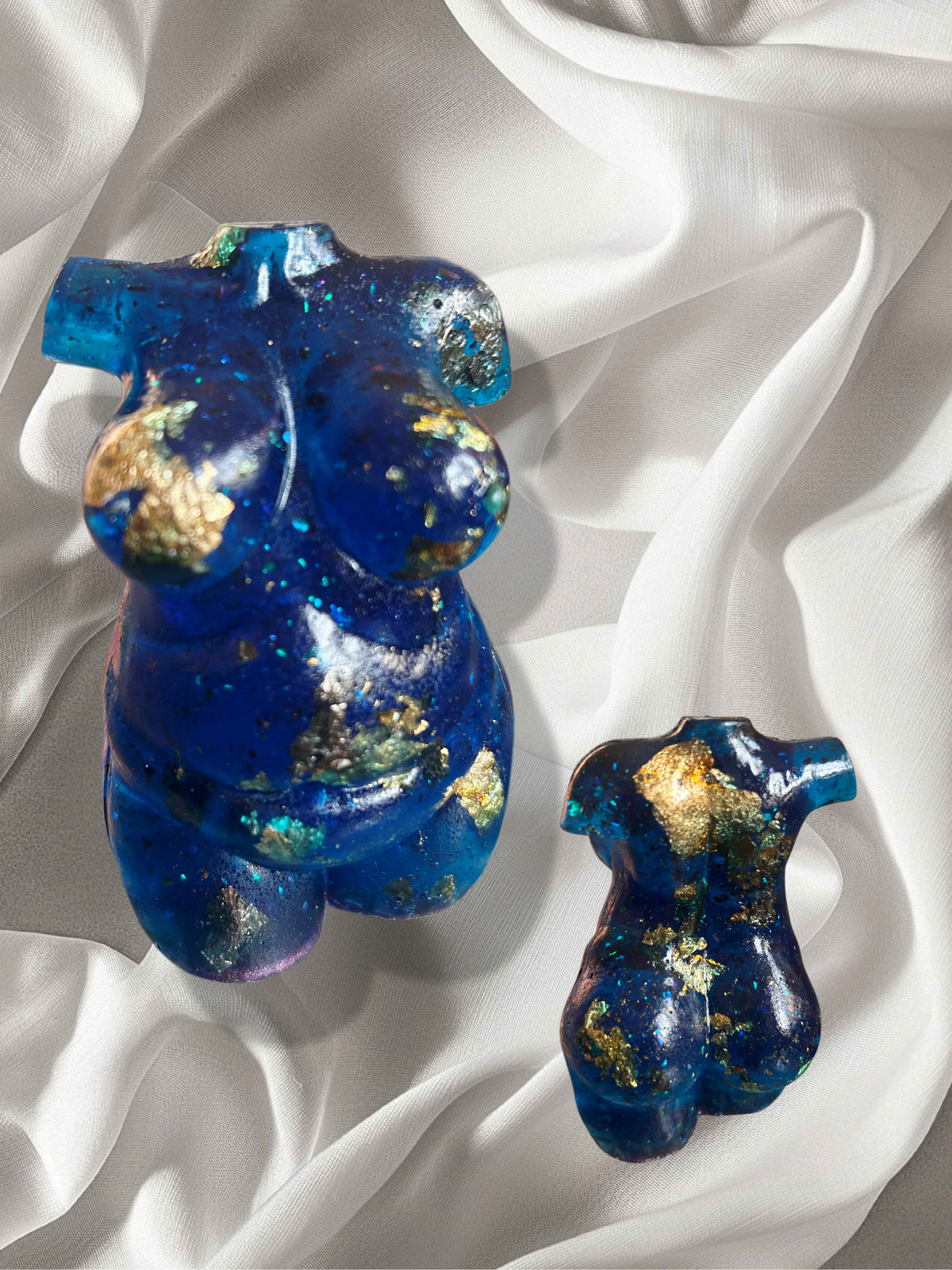 Plus Sized Resin Body Sculpture Venus Blue