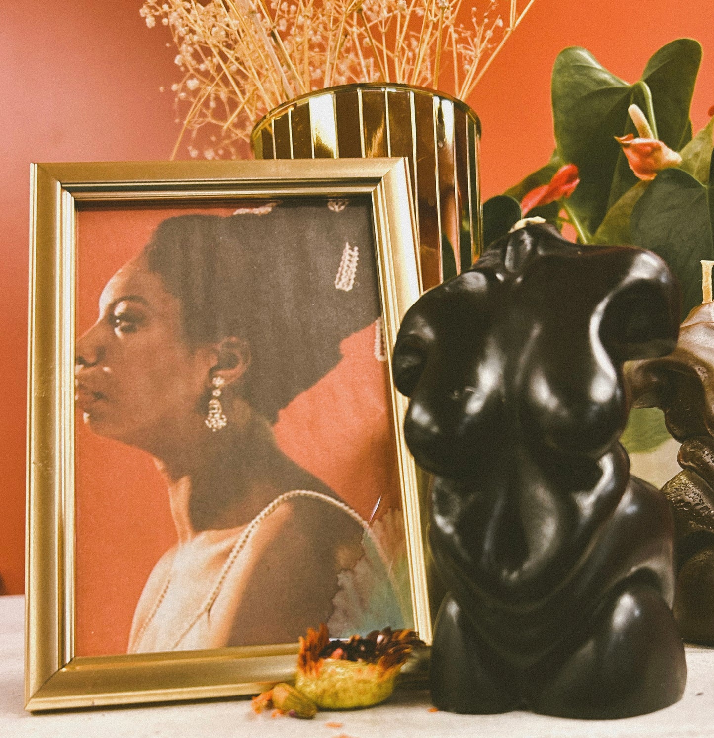 Ebony Supremacy Figurine Candle