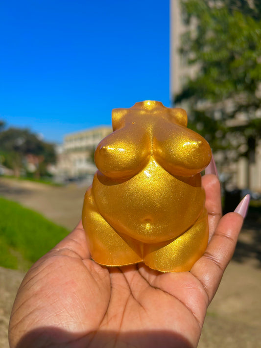 Plus Sized Fat Body Positive Resin Body Sculpture Goldie